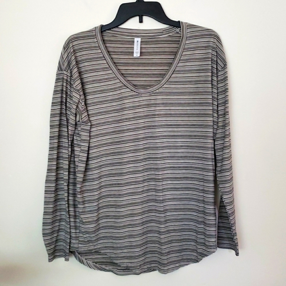 Athleta long sleeve black and white striped top, size medium